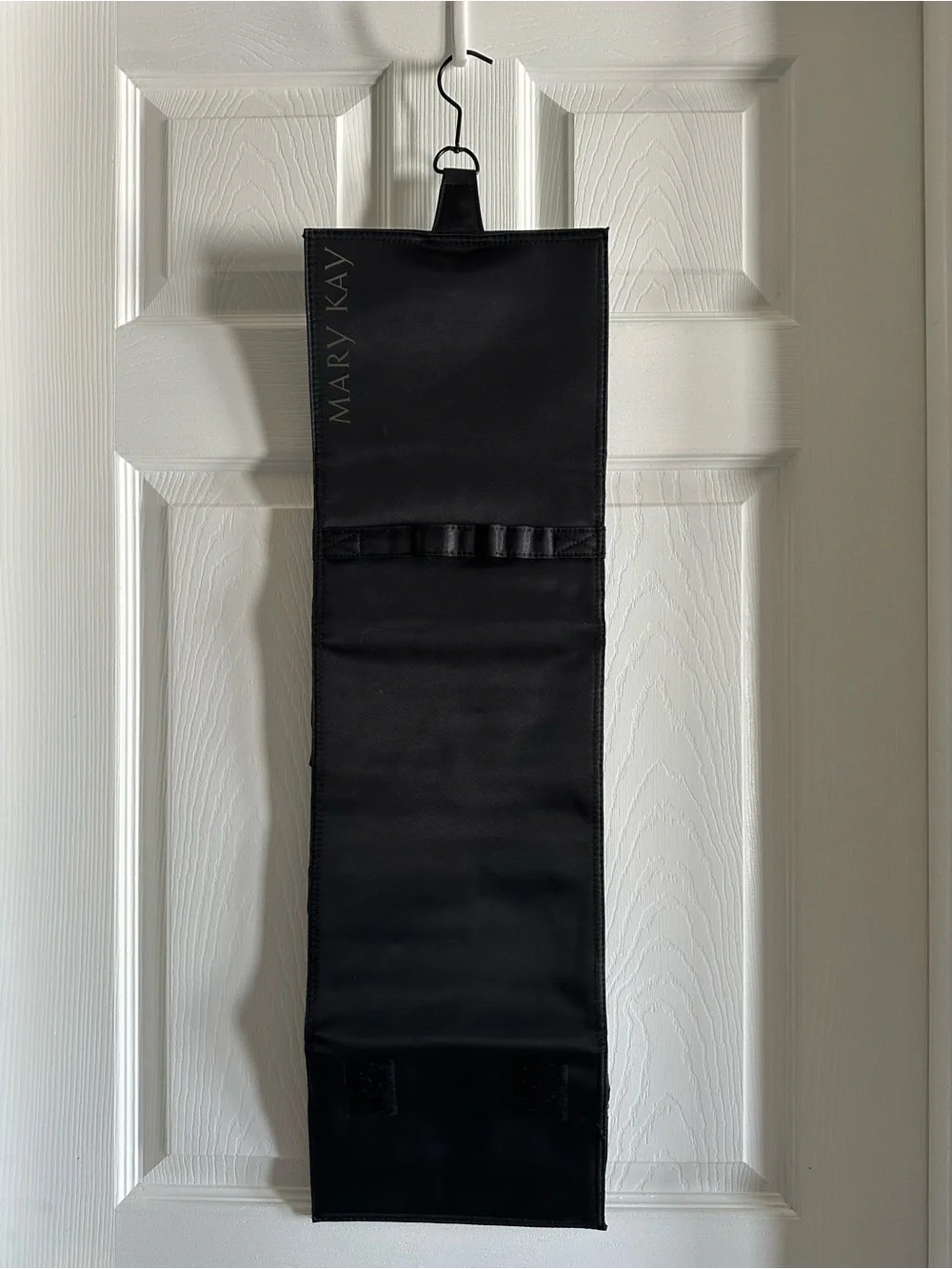 NEW Mary Kay Hanging/Folding Black Toiletry Organizer with Removable Pockets